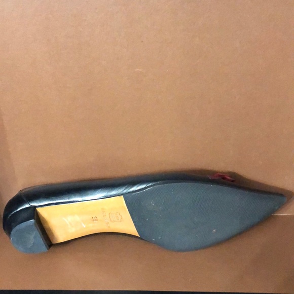 NWOT 🌺🌺DOMENICO VACCA FLATS SUZE 38 - Picture 6 of 9